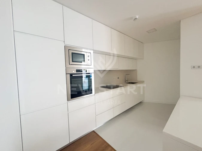 Apartamento T2 para Venda em Olhão Foto 4