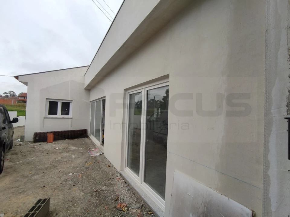 Moradia T4 para Venda em Santo Andre de Vagos Foto 1