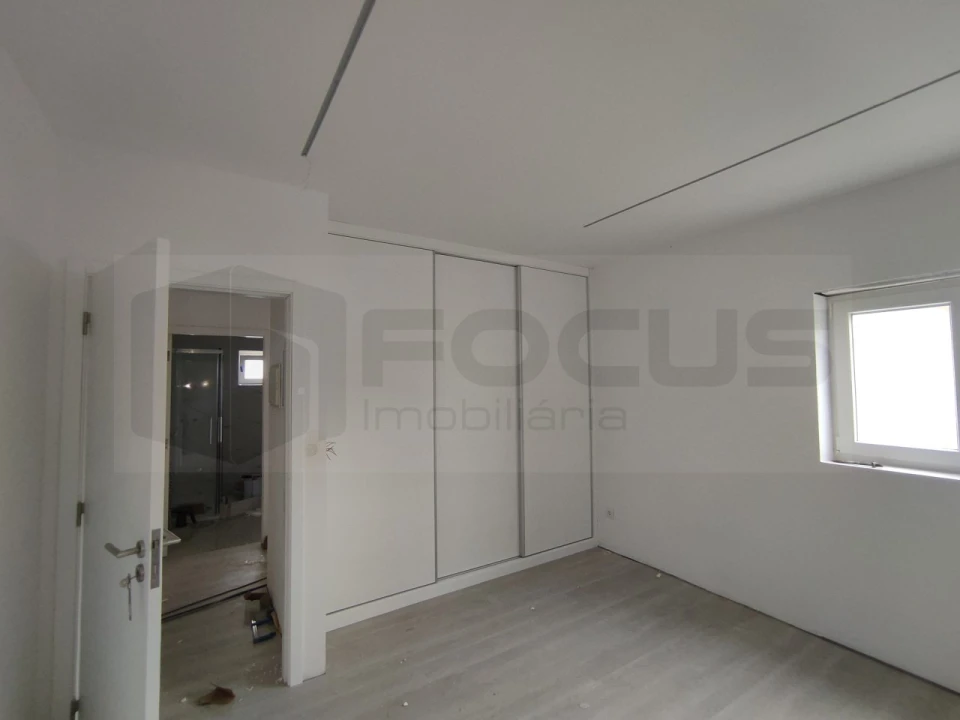 Moradia T4 para Venda em Santo Andre de Vagos Foto 6