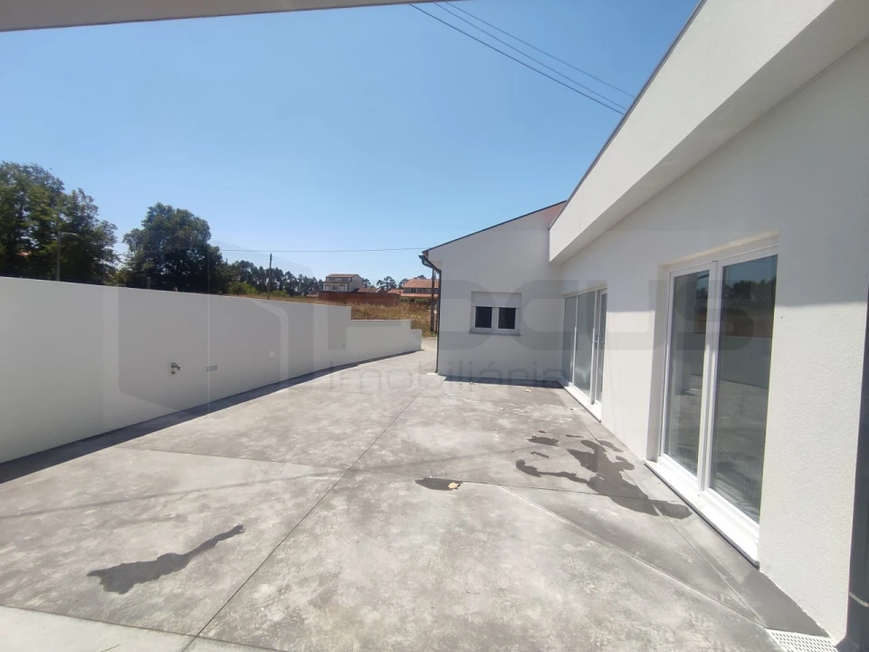 Moradia T4 para Venda em Santo Andre de Vagos Foto 2