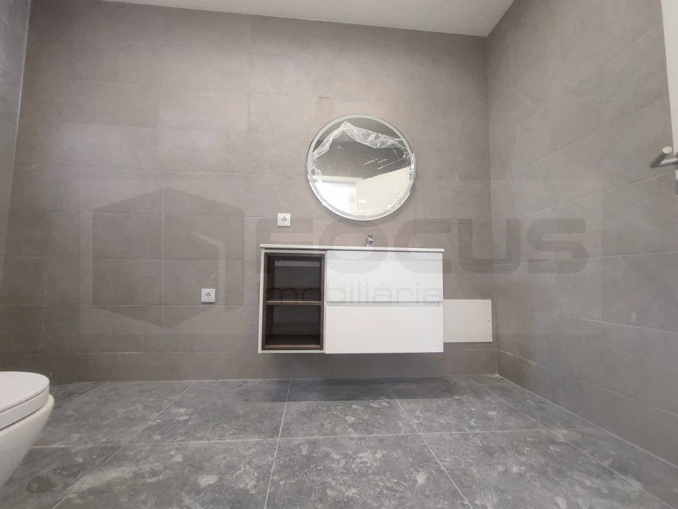 Moradia T4 para Venda em Santo Andre de Vagos Foto 12
