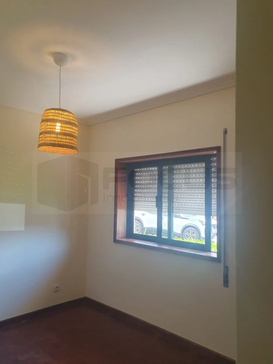 Apartamento T2 para Arrendamento em Glória e Vera Cruz Foto 8
