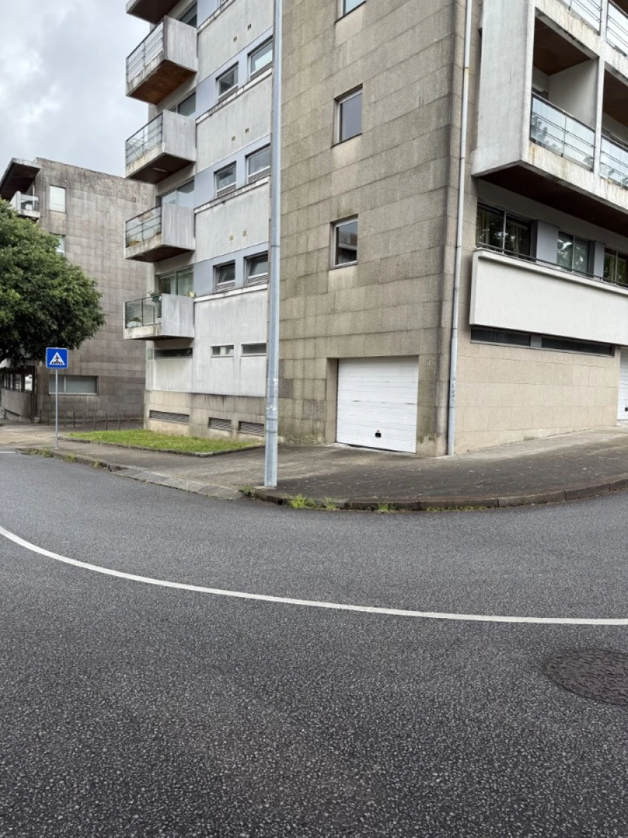 Negócio para Arrendamento em Paranhos Foto 8