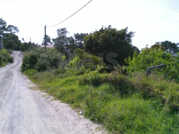 Terreno para Venda em Charneca de Caparica e Sobreda