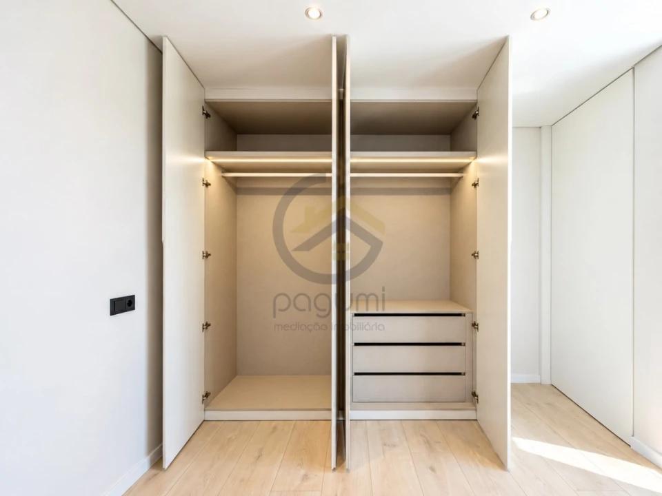 Apartamento T3 para Venda em Gondomar (São Cosme), Valbom e Jovim Foto 8