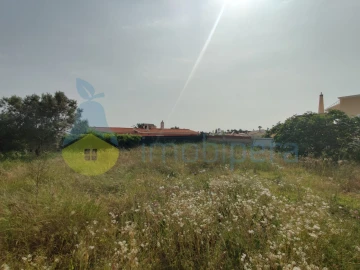 Terreno para Venda em Estômbar e Parchal