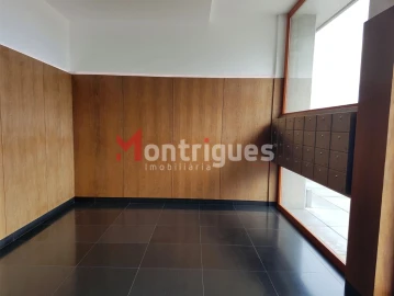 Apartamento T1 para Arrendamento em Parque das Nações