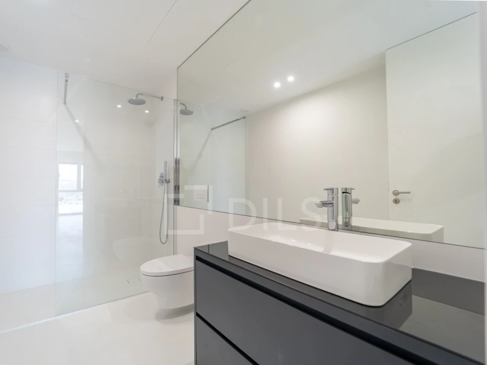 Apartamento T1 para Venda em Cidade da Maia Foto 13