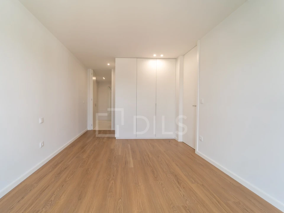 Apartamento T1 para Venda em Cidade da Maia Foto 15