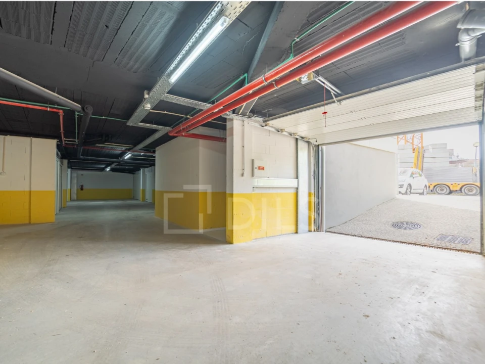 Apartamento T1 para Venda em Cidade da Maia Foto 27