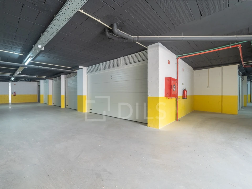 Apartamento T1 para Venda em Cidade da Maia Foto 29
