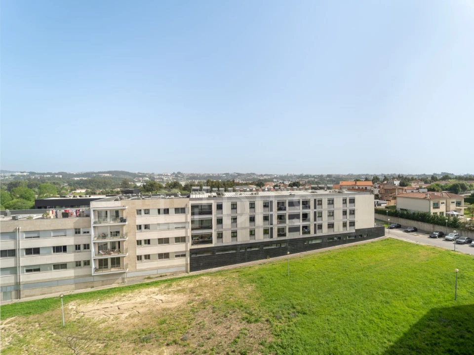 Apartamento T1 para Venda em Cidade da Maia Foto 31