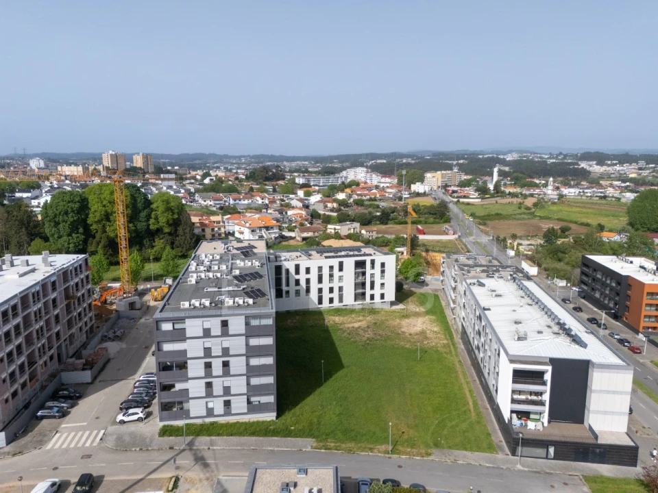 Apartamento T1 para Venda em Cidade da Maia Foto 33