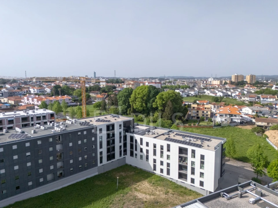 Apartamento T1 para Venda em Cidade da Maia Foto 35