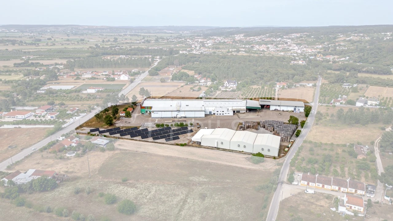 Armazém para Venda em Chamusca e Pinheiro Grande Foto 23