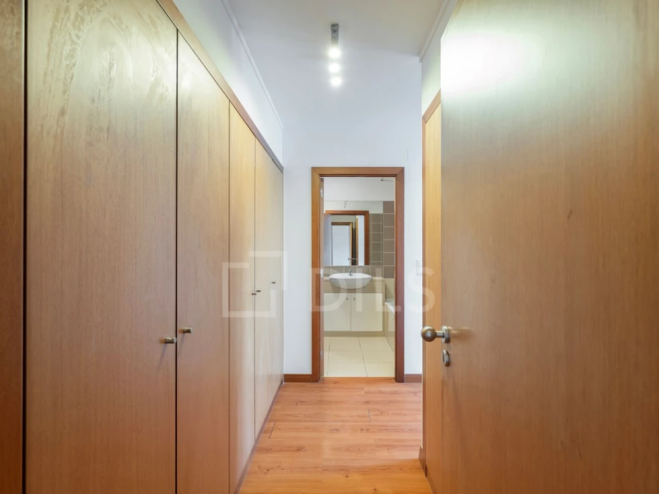 Apartamento T2 para Venda em Santa Clara Foto 13