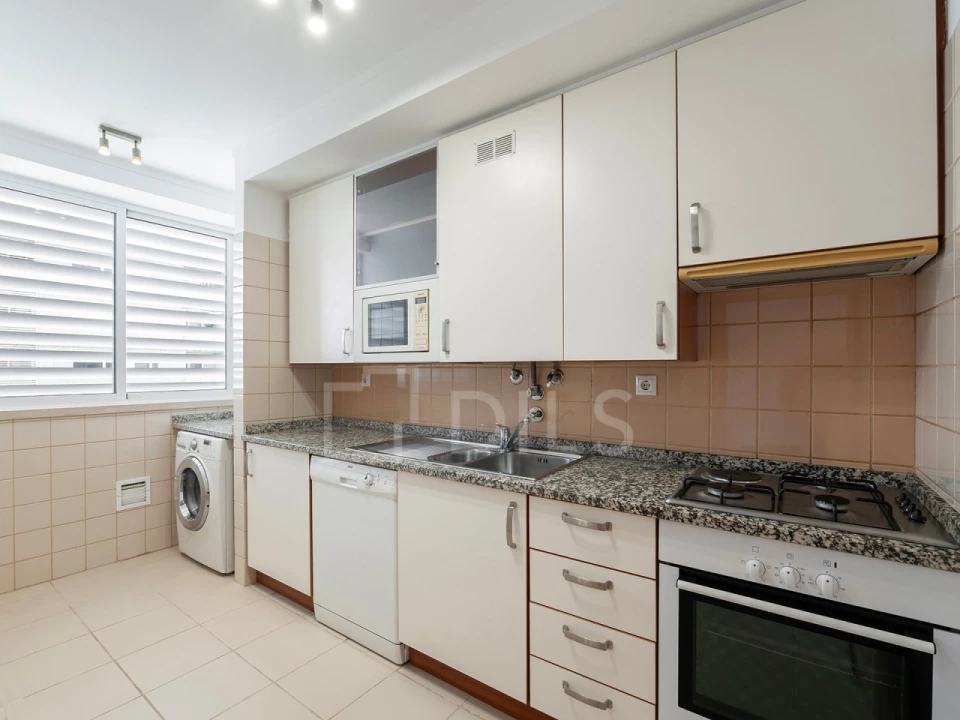 Apartamento T2 para Venda em Santa Clara Foto 6