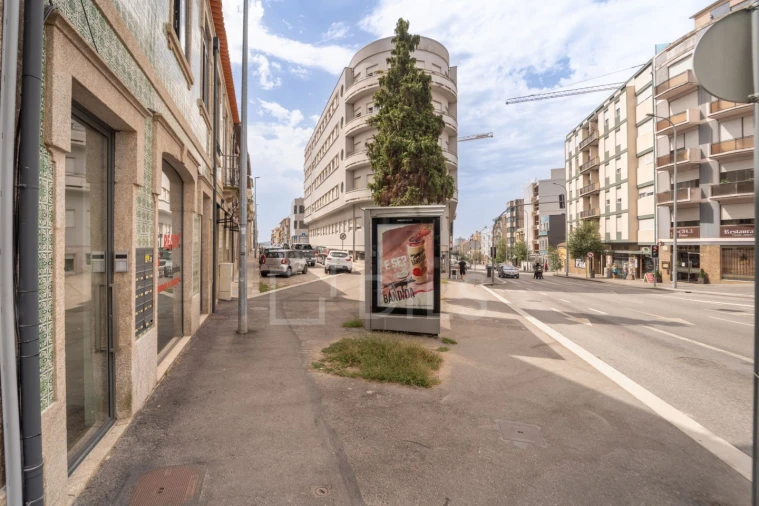 Apartamento T1 para Arrendamento em Campanhã Foto 22