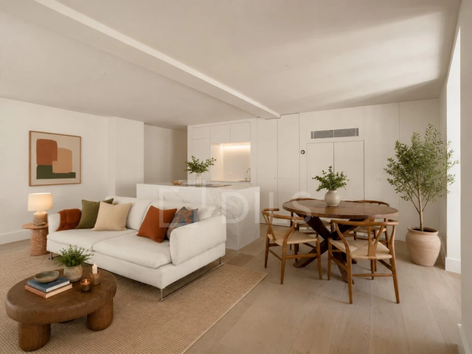Apartamento T2 para Venda em Santo António Foto 3