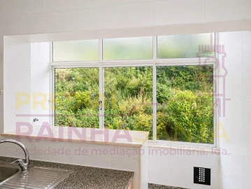Apartamento T2 para Venda em Sé Nova, Santa Cruz, Almedina e São Bartolomeu