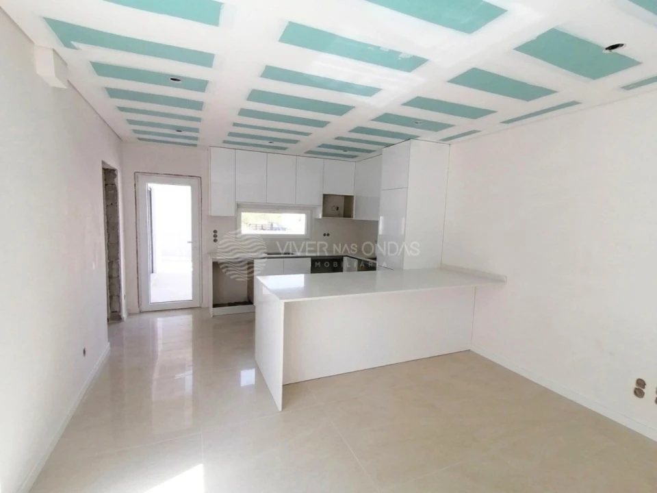 Moradia T3 para Venda em Fernao Ferro Foto 2
