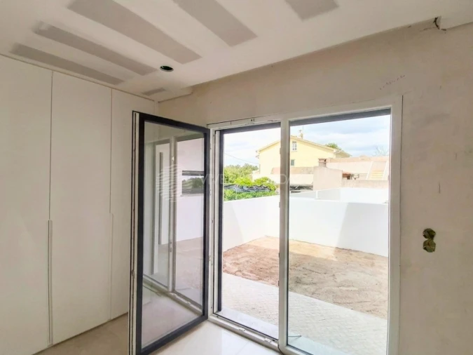 Moradia T3 para Venda em Fernao Ferro Foto 5