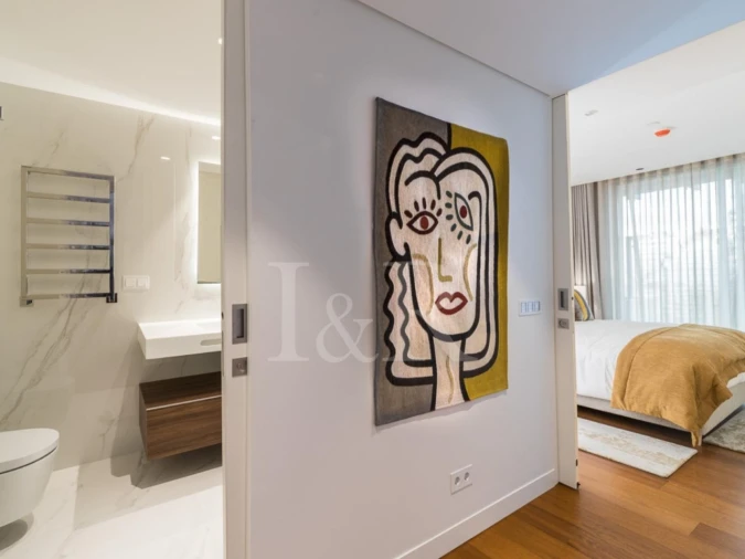 Apartamento T3 para Venda em Parque das Nações Foto 4