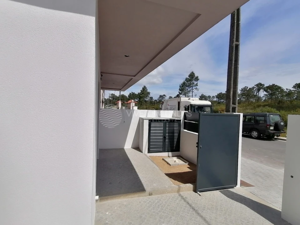 Moradia T3 para Venda em Fernao Ferro Foto 25