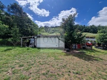 Terreno para Venda em Parada de Cunhos