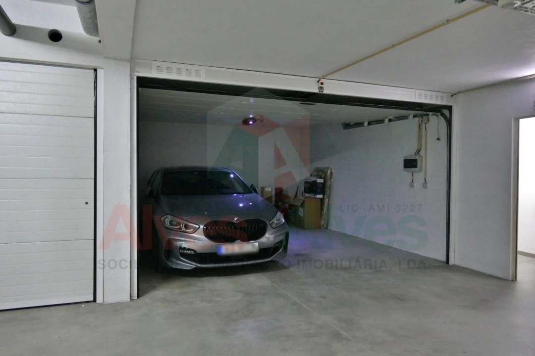Apartamento T2 para Venda em Cidade da Maia Foto 13