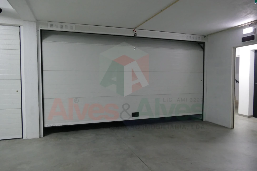 Apartamento T2 para Venda em Cidade da Maia Foto 15