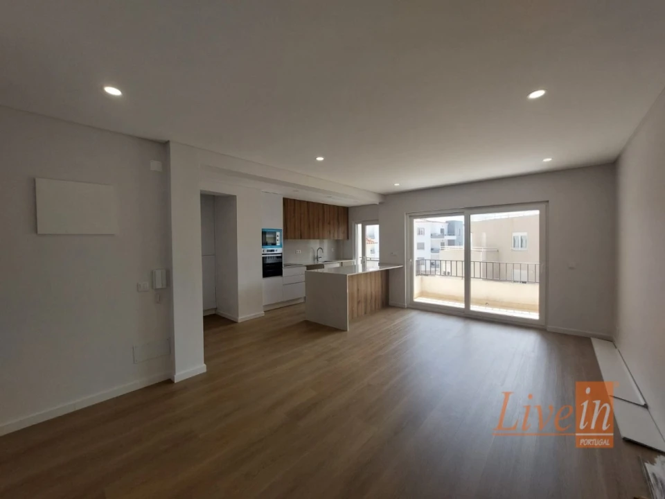 Apartamento T2 para Venda em Ericeira Foto 1