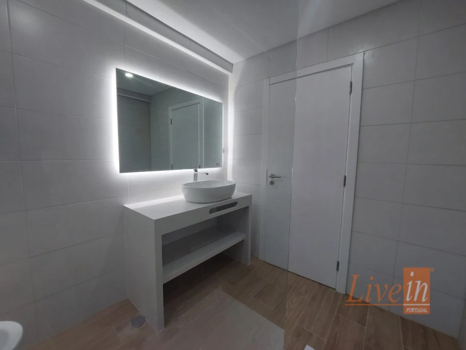 Apartamento T2 para Venda em Ericeira Foto 13