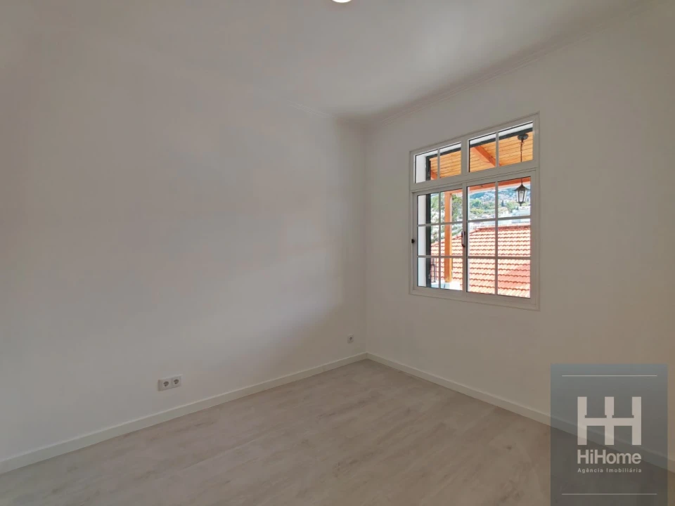 Moradia T2 para Venda em Funchal (São Pedro) Foto 22
