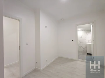 Moradia T2 para Venda em Funchal (São Pedro)