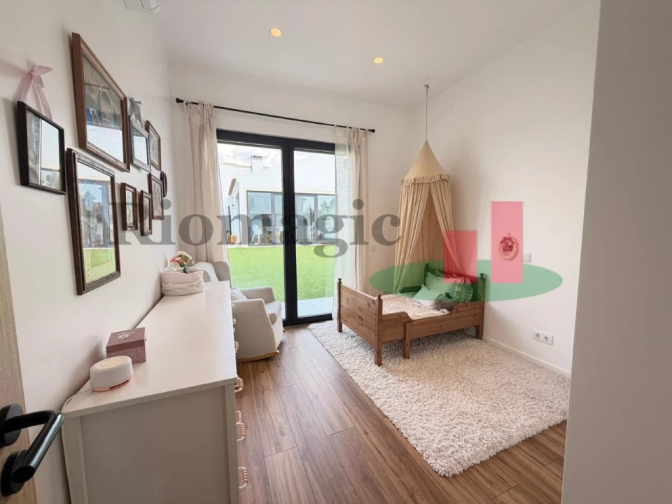 Moradia T4 para Venda em Rio Maior Foto 21