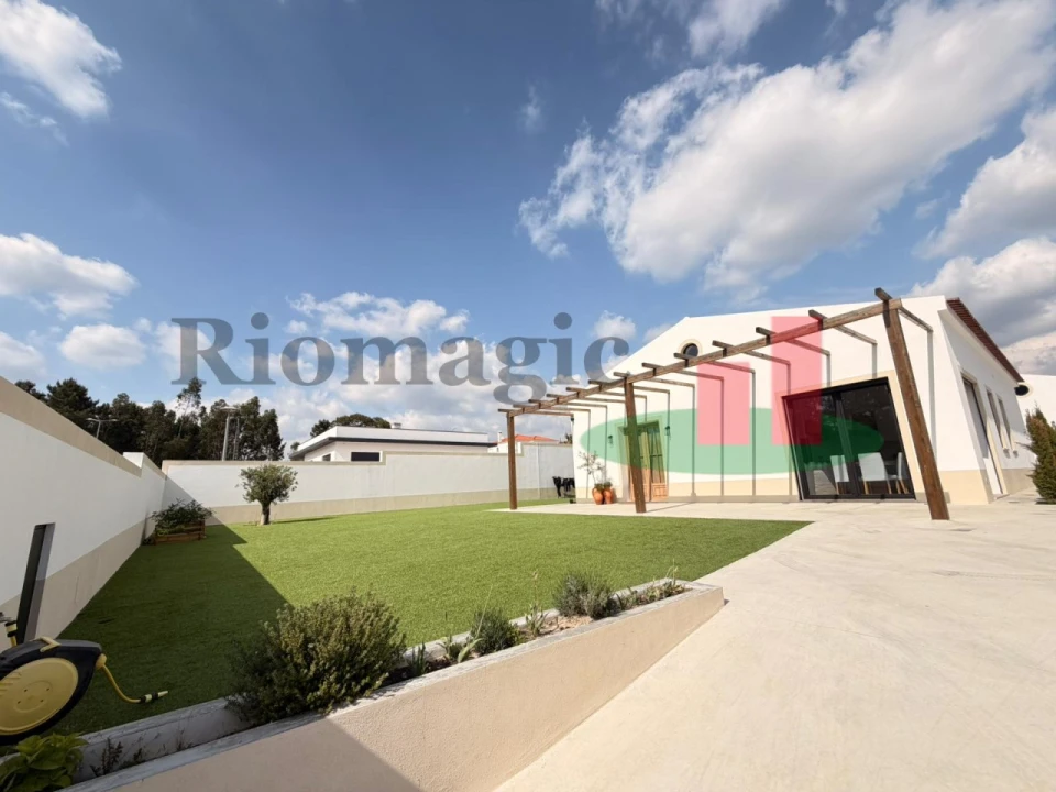 Moradia T4 para Venda em Rio Maior Foto 52