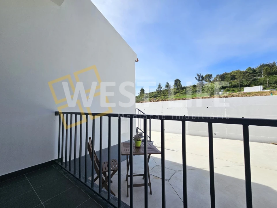 Moradia T2 para Arrendamento em Mafra Foto 14