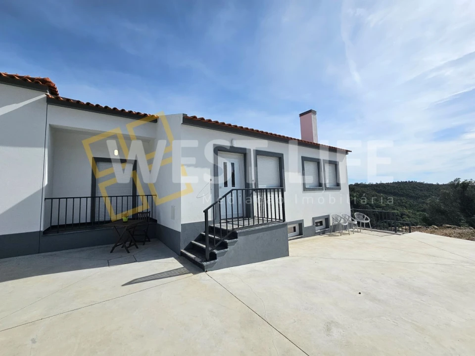 Moradia T1 para Arrendamento em Mafra Foto 1