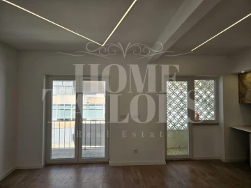 Apartamento T2 para Venda em Venteira