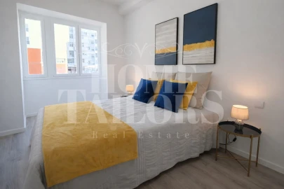 Apartamento T3 para Venda em Benfica