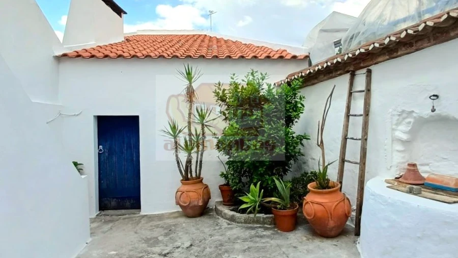 Moradia T2 para Venda em Torrão