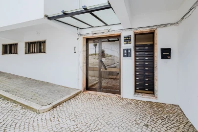 Apartamento T2 para Venda em Alhandra, São João dos Montes e Calhandriz