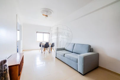 Apartamento T2 para Venda em Alhandra, São João dos Montes e Calhandriz