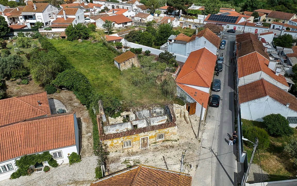 Moradia T3 para Venda em Vale de Santarem Foto 7