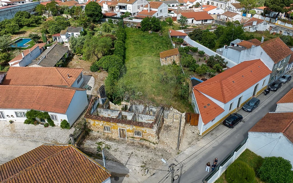Moradia T3 para Venda em Vale de Santarem Foto 5
