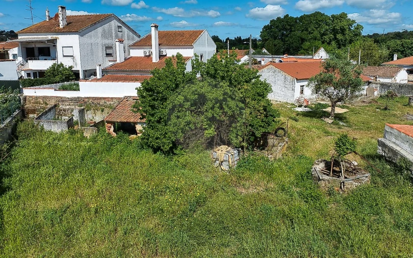 Moradia T3 para Venda em Vale de Santarem Foto 13