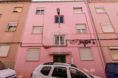 Apartamento T1 para Arrendamento em Sacavém e Prior Velho