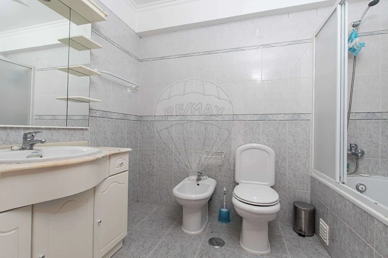 Apartamento T3 para Venda em Vila Franca de Xira Foto 12