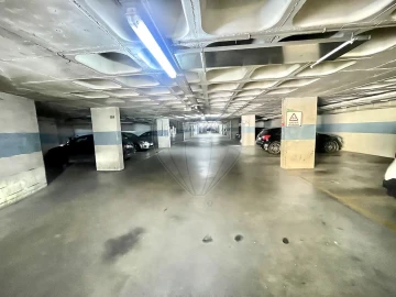 Apartamento T1 para Arrendamento em Campolide